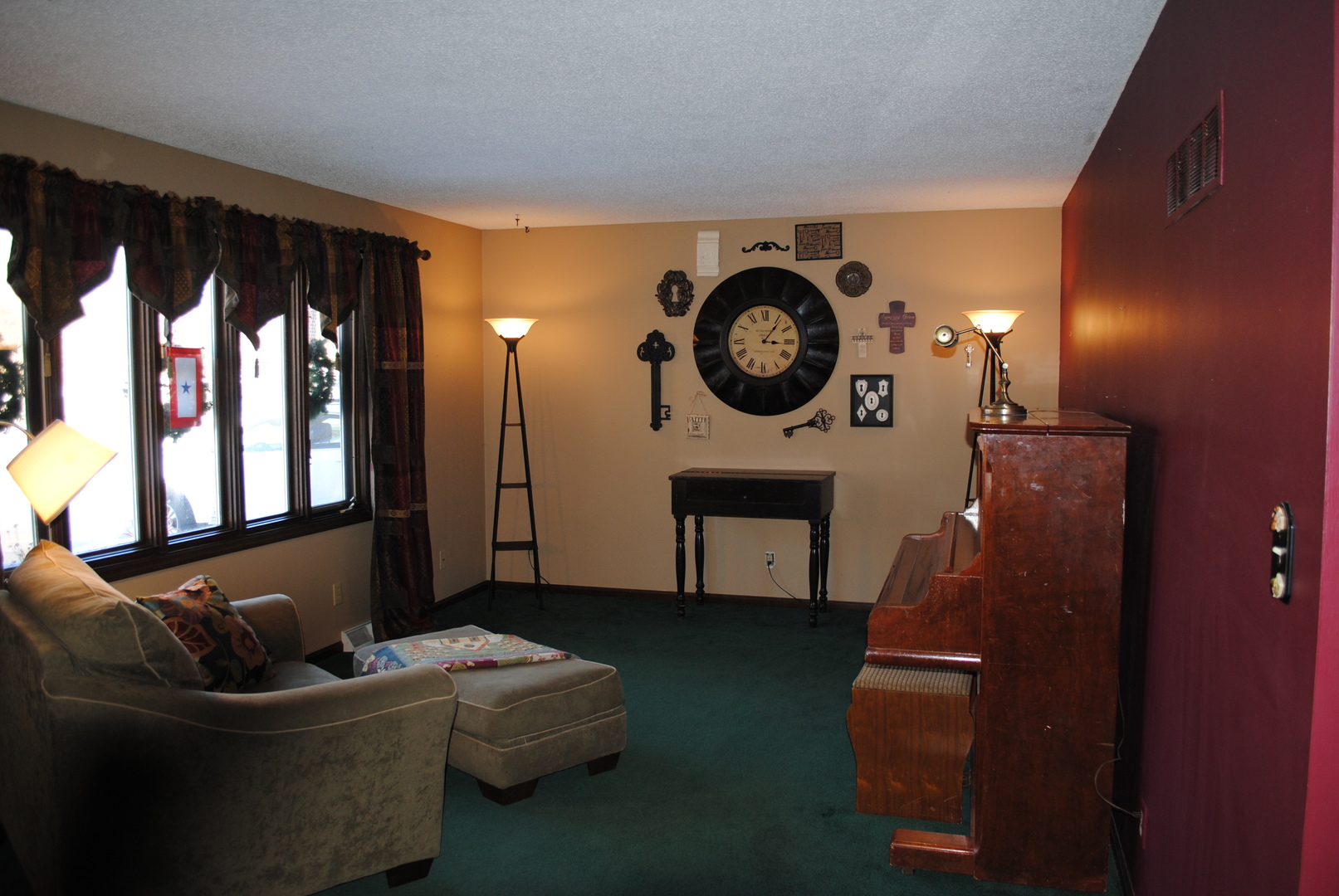 23089 Hazel Road Sterling, IL 61081 - Photo 4 of 17