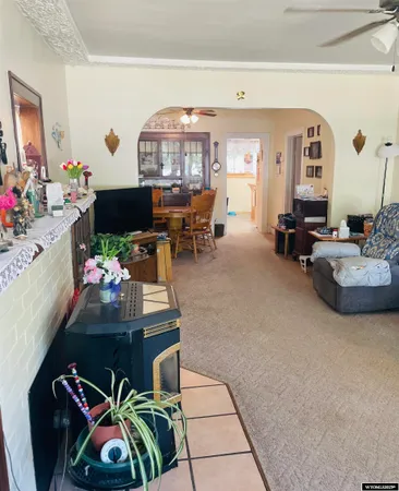 $190,000 | 723 Arapahoe Street, Thermopolis, WY 82443