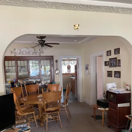 $190,000 | 723 Arapahoe Street, Thermopolis, WY 82443