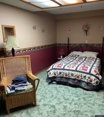 $200,000 | 723 Arapahoe Street, Thermopolis, WY 82443