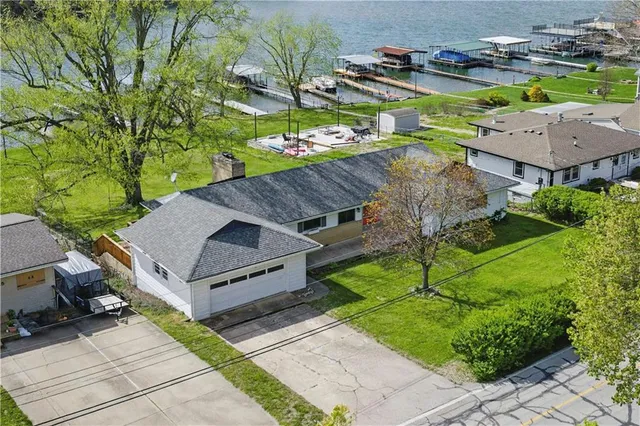 $850,000 | 13-P Lake Shore Drive, Lake Lotawana, MO 64086