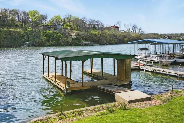 $850,000 | 13-P Lake Shore Drive, Lake Lotawana, MO 64086