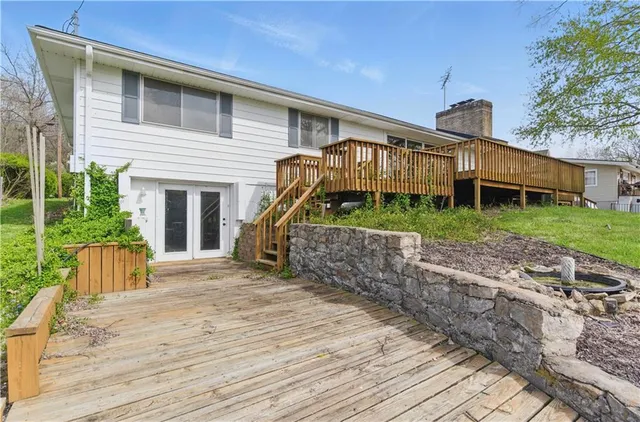 $850,000 | 13-P Lake Shore Drive, Lake Lotawana, MO 64086