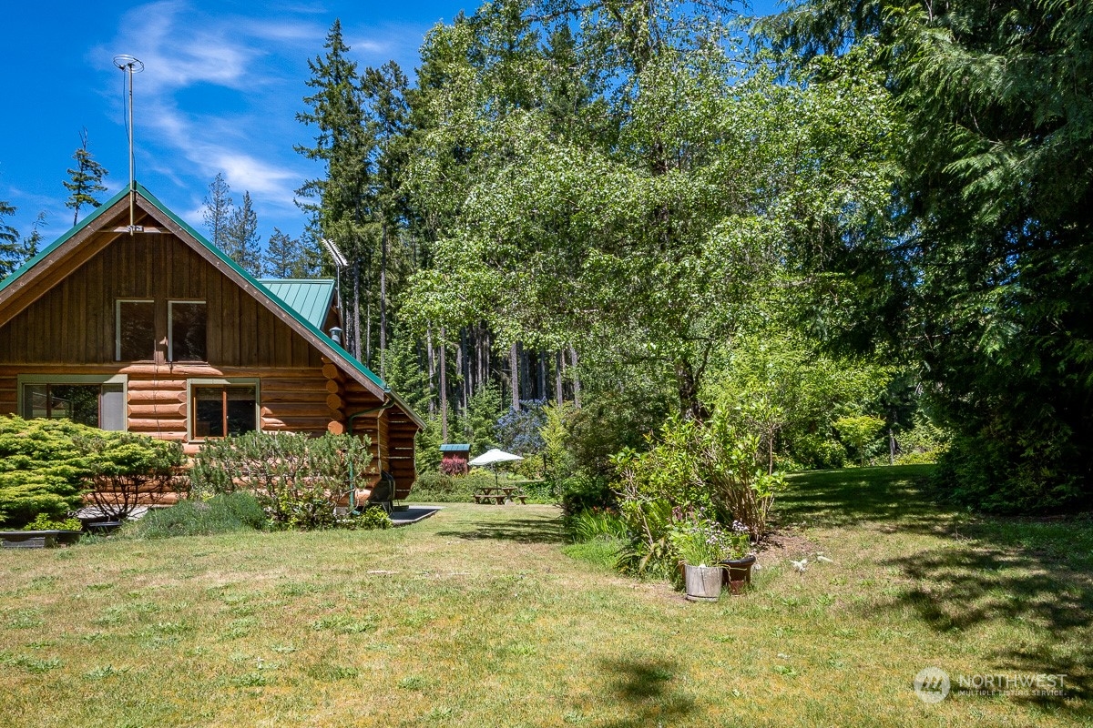 6745 Cultus Bay Road Clinton, WA 98236 - Photo 25 of 33 Gallery Image 25