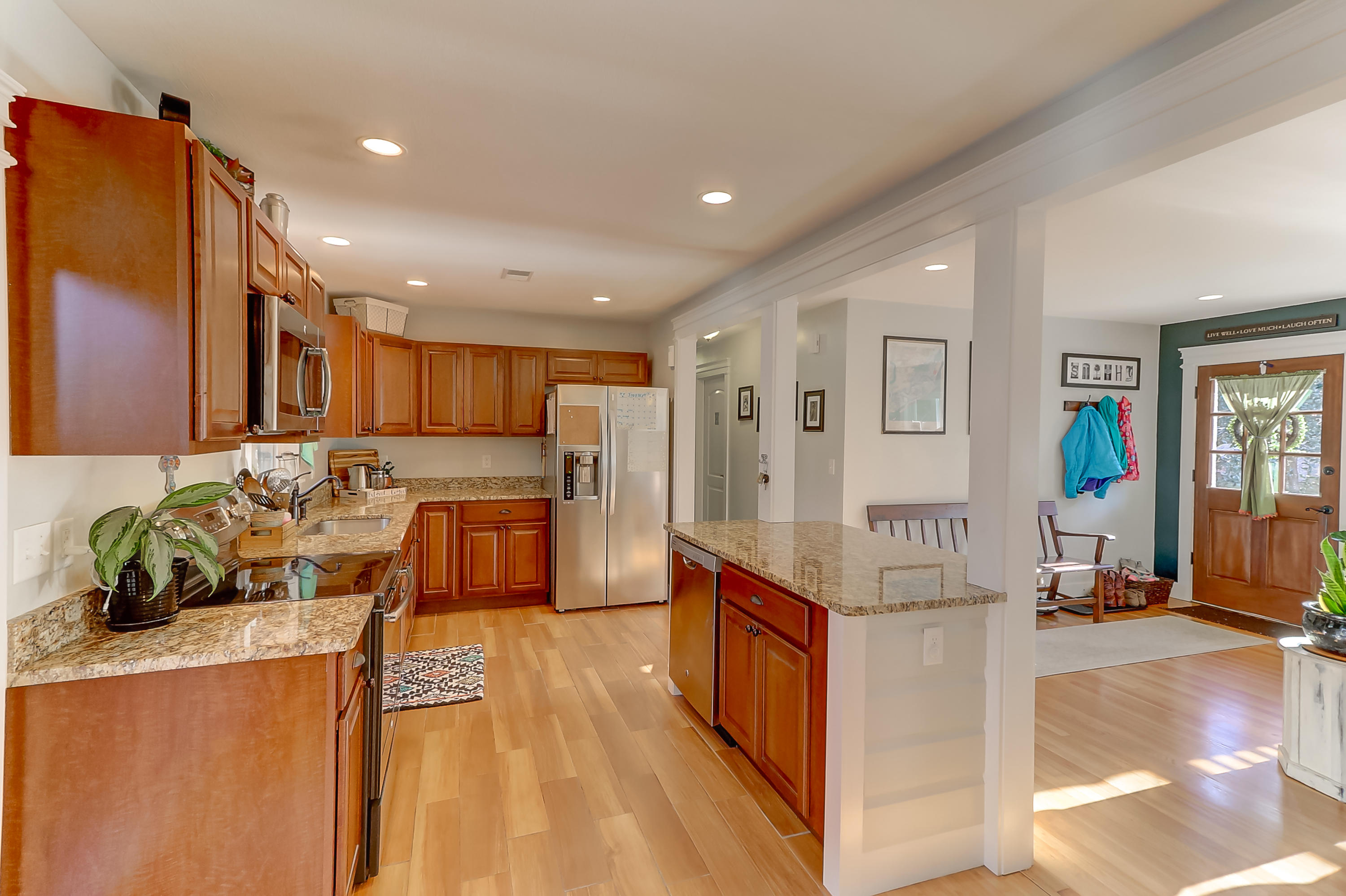 1250 Julian Clark Road Charleston, SC 29412 - Photo 4 of 15 1250 Julian Clark (24) (1)