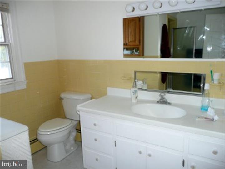 236 West Sandy Ridge Road Doylestown, PA 18901 - Photo 22 of 23 Bathroom