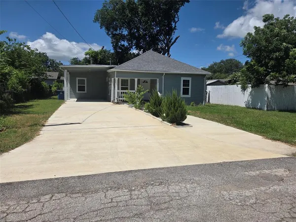 $235,000 | 203 East Ann Street, Kaufman, TX 75142