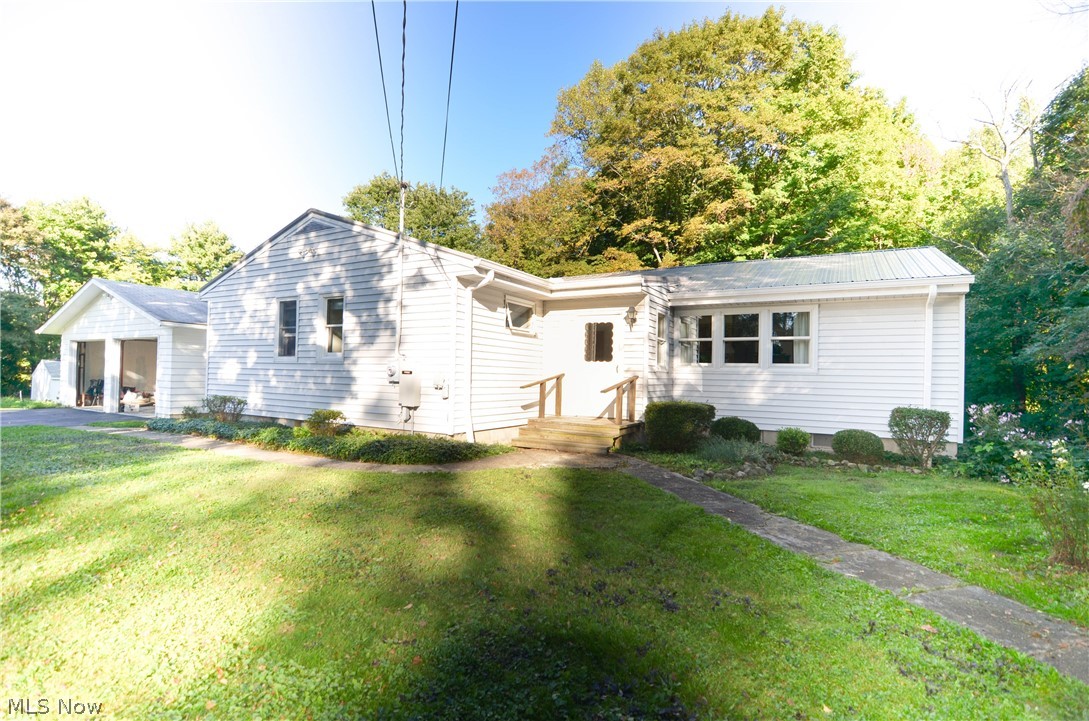 11910 Sheldon Road Mantua, OH 44255 - Photo 1 of 25 Gallery Image 1