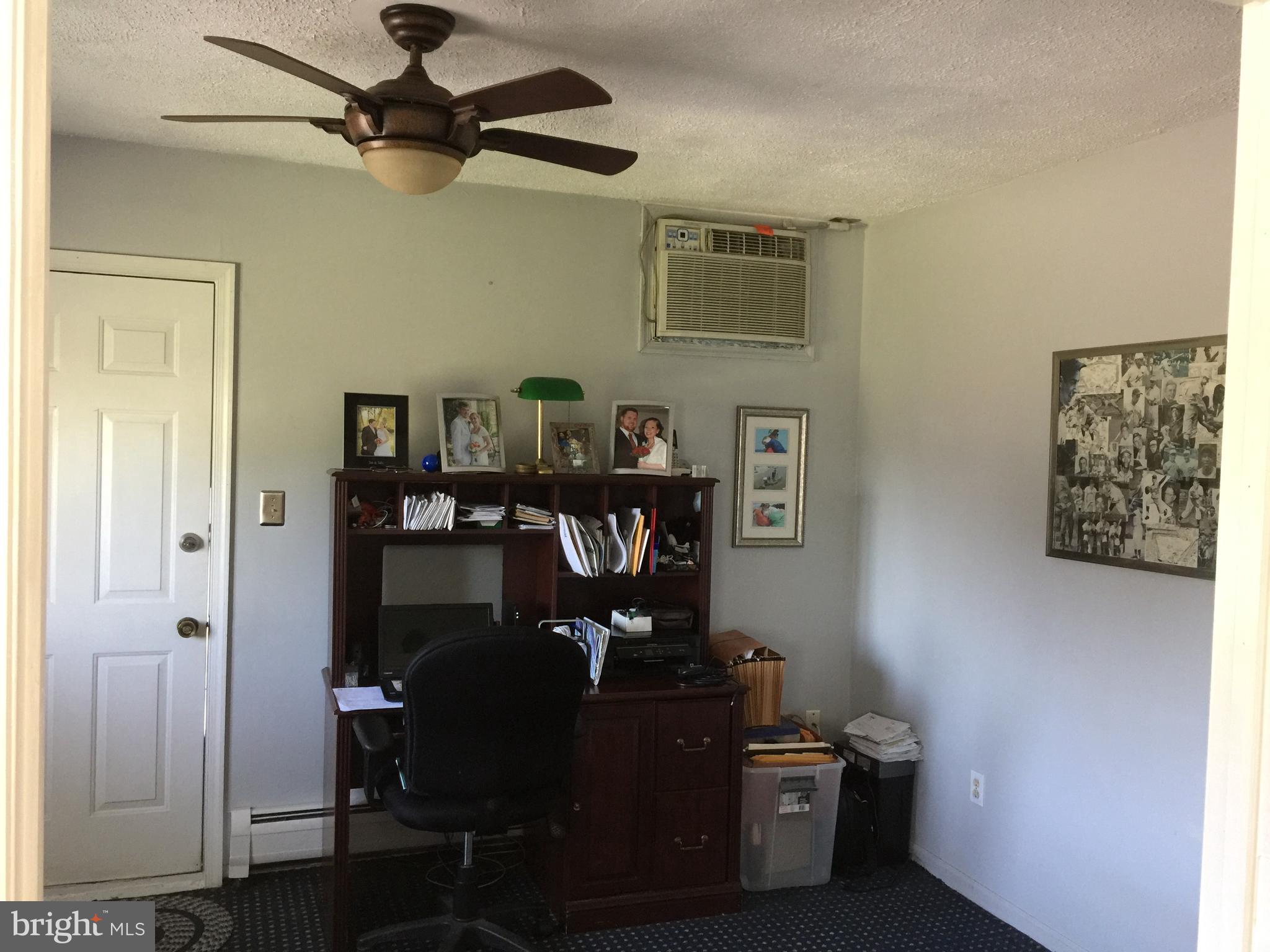 37 Cliff Road Levittown, PA 19057 - Photo 16 of 72 Office with ceiling fan