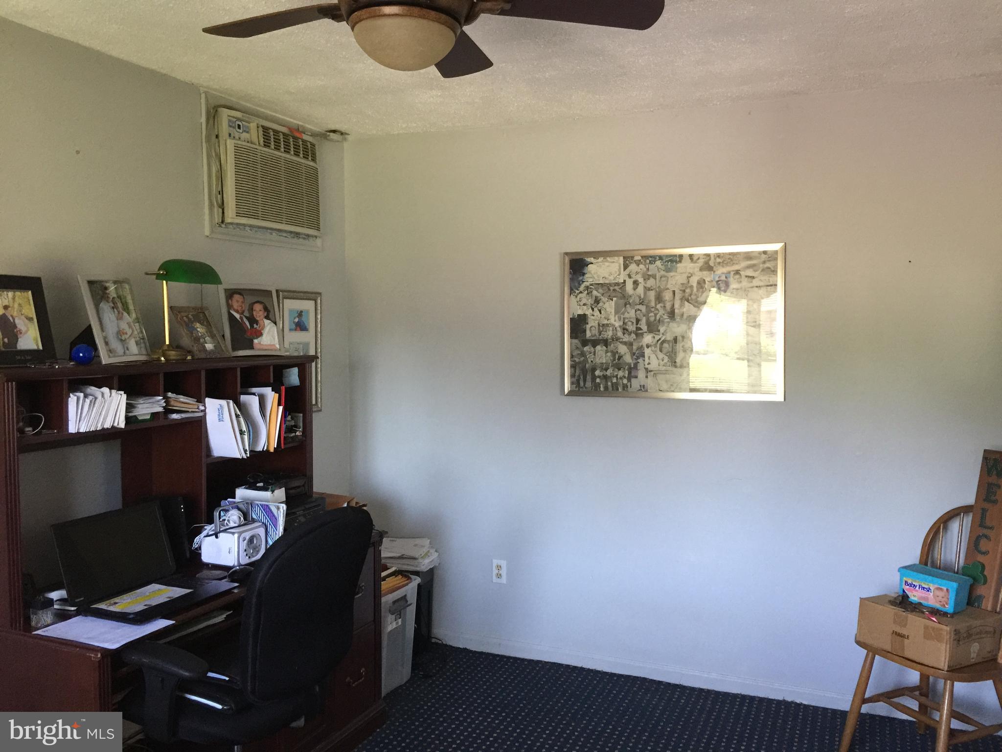 37 Cliff Road Levittown, PA 19057 - Photo 17 of 72 Office
