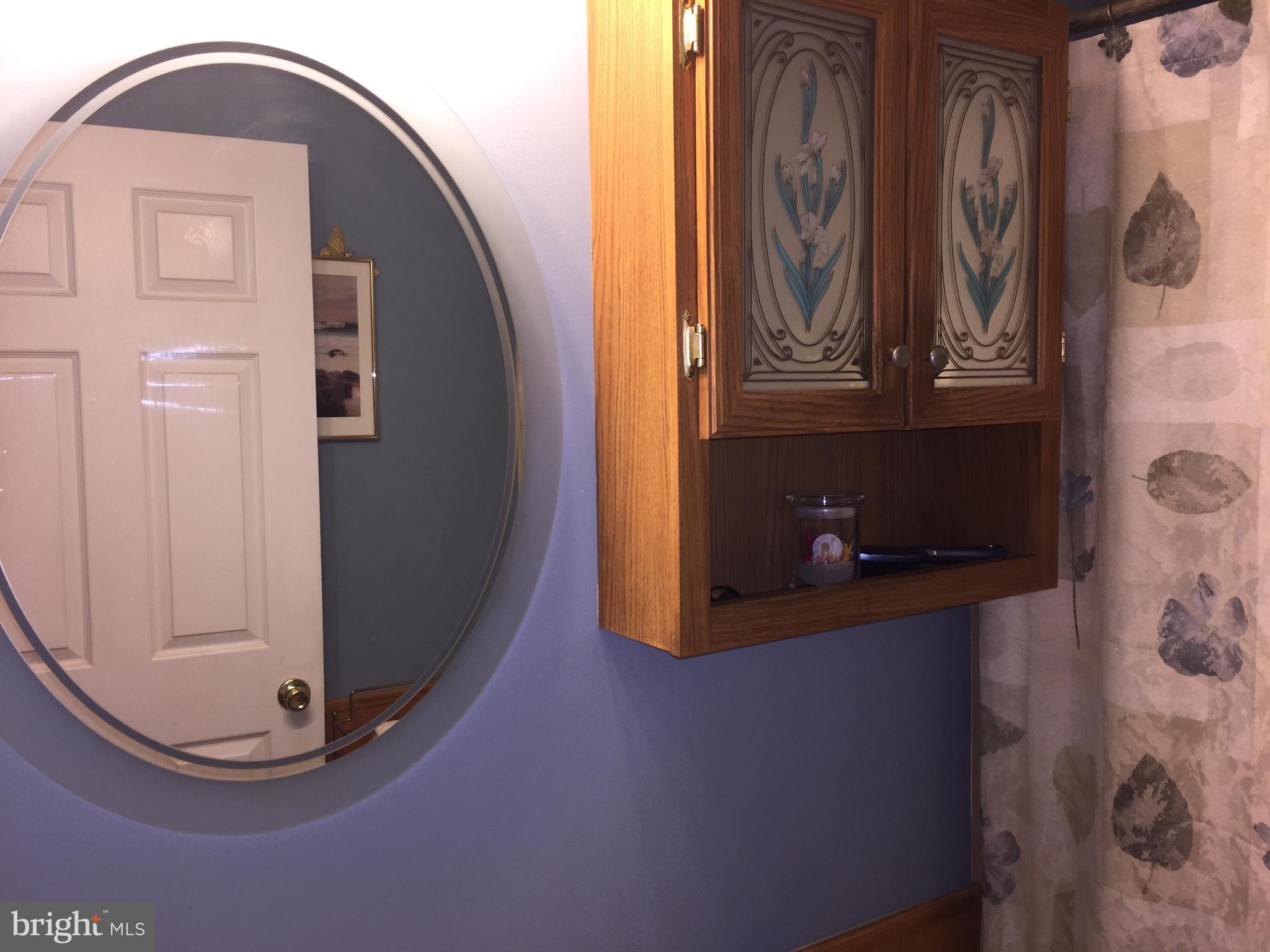 37 Cliff Road Levittown, PA 19057 - Photo 23 of 72 Bathroom 1