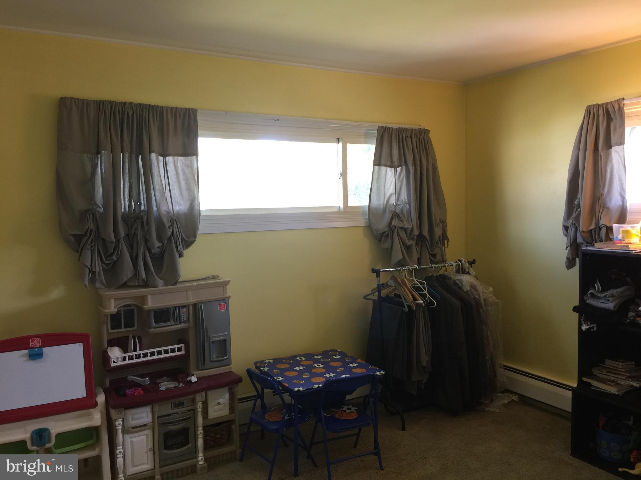 37 Cliff Road Levittown, PA 19057 - Photo 39 of 72 Bedroom 2