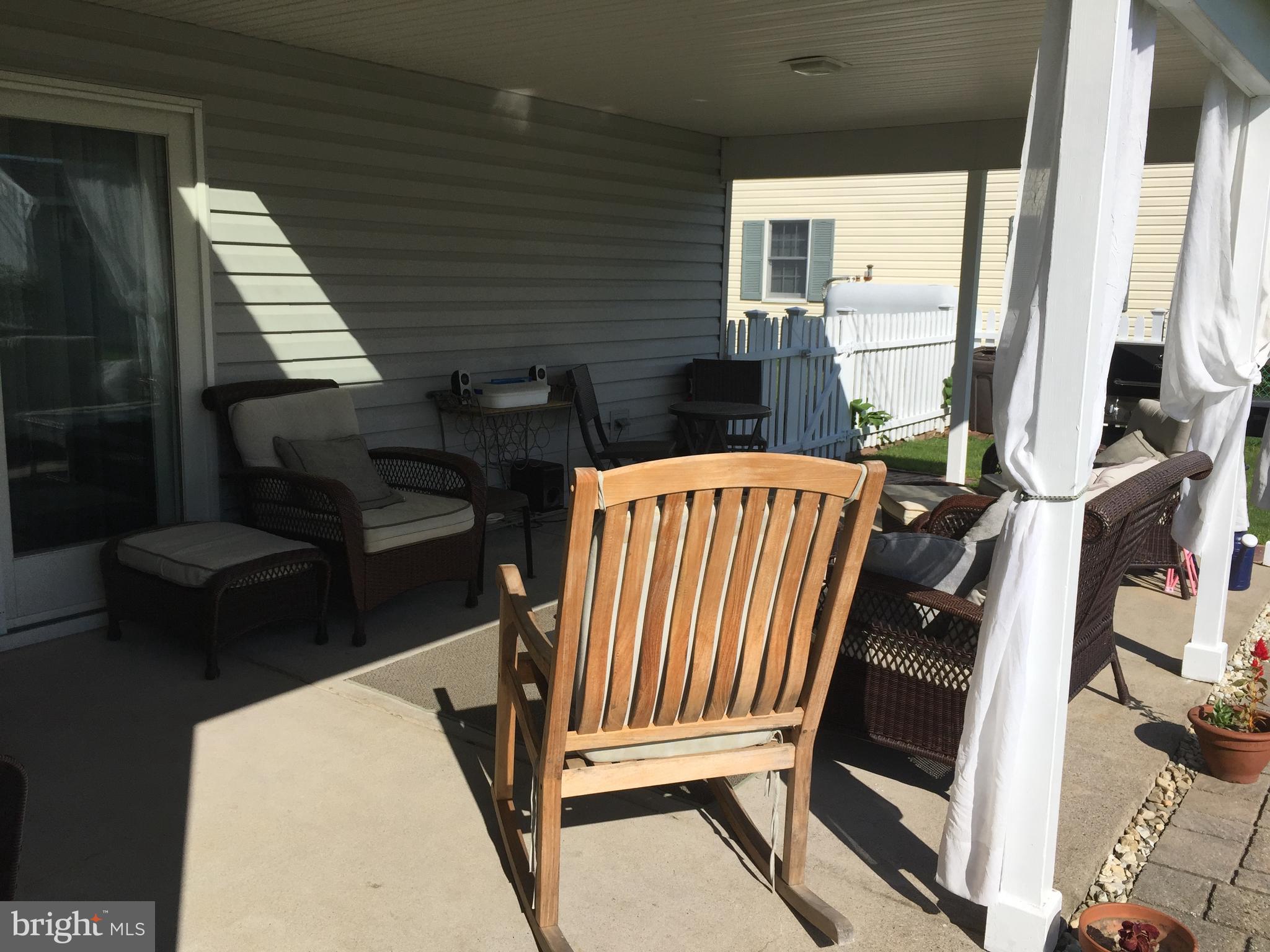 37 Cliff Road Levittown, PA 19057 - Photo 66 of 72 Covered patio