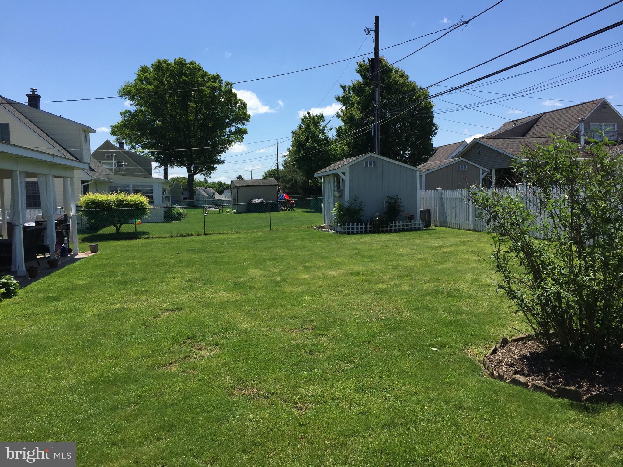 37 Cliff Road Levittown, PA 19057 - Photo 69 of 72 Back yard