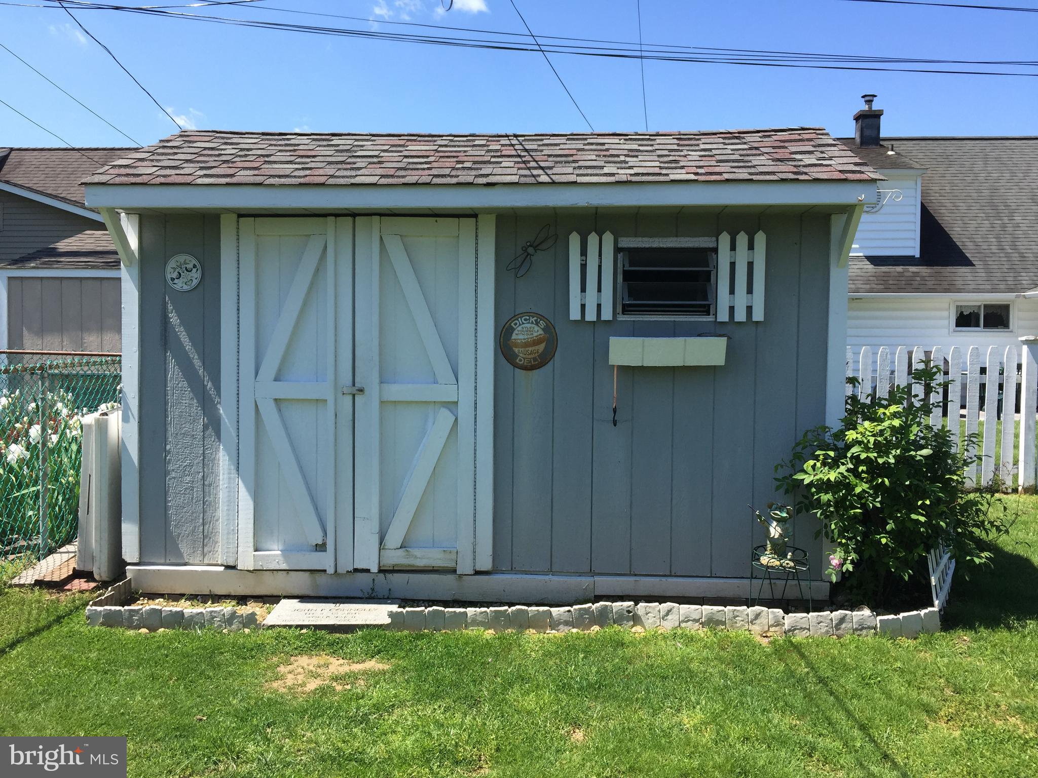 37 Cliff Road Levittown, PA 19057 - Photo 71 of 72 Shed