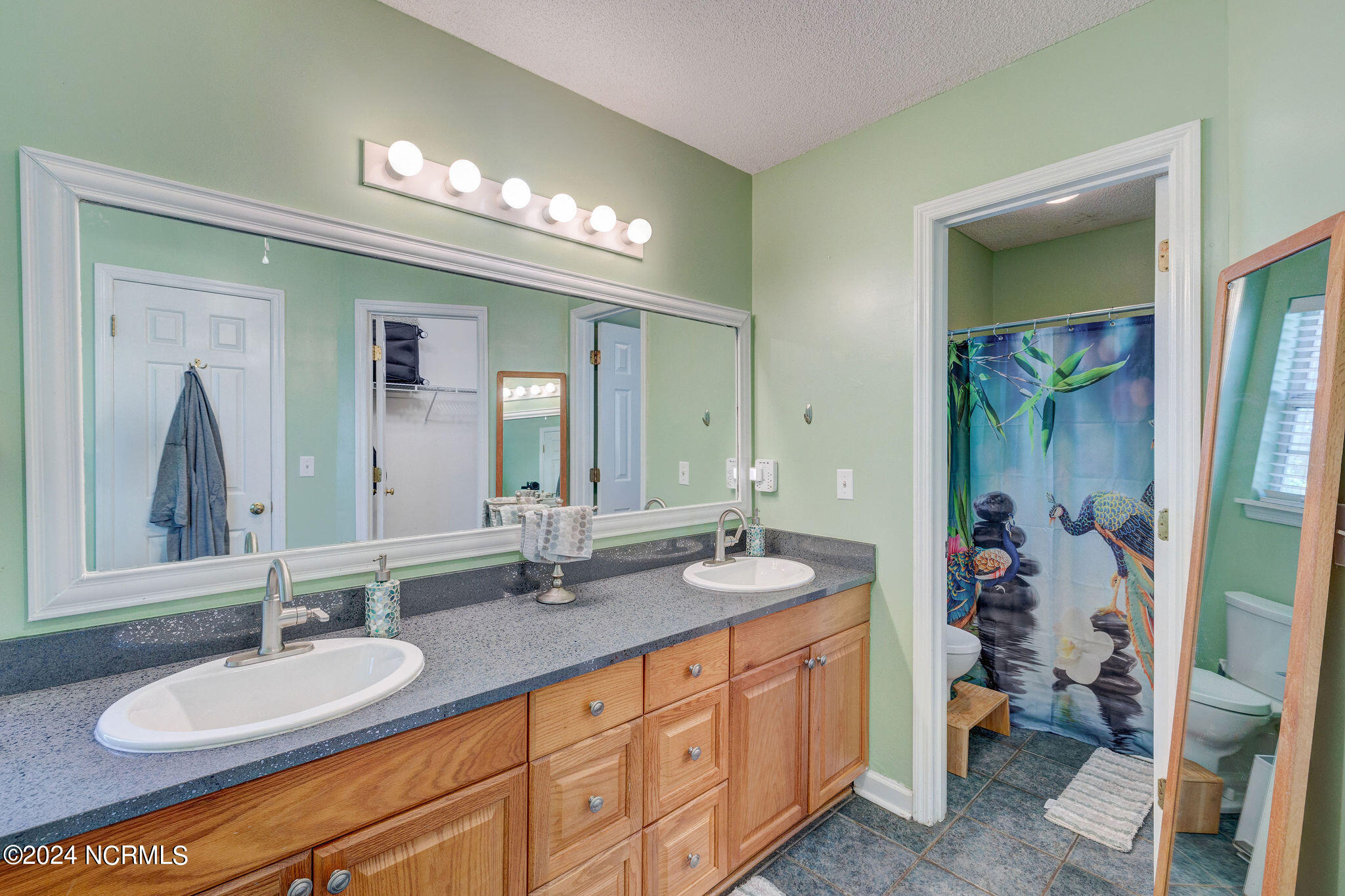 1513 Grove Point Road Wilmington, NC 28409 - Photo 25 of 36 1513GrovePointeEdit-45