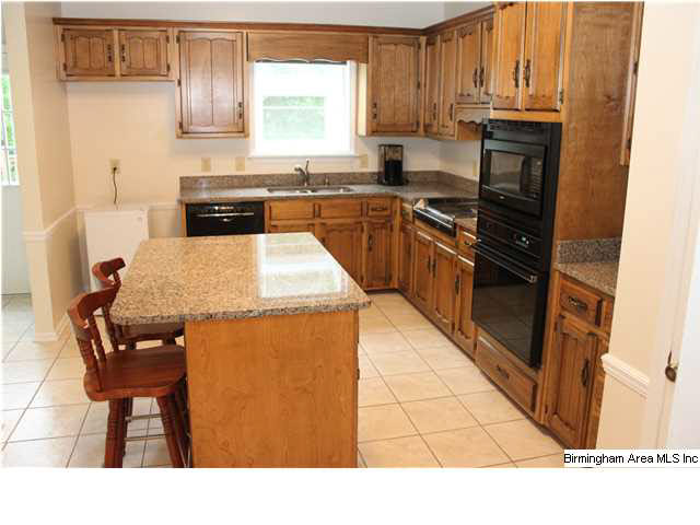 128 Chestnut Drive Alabaster, AL 35007 - Photo 16 of 22