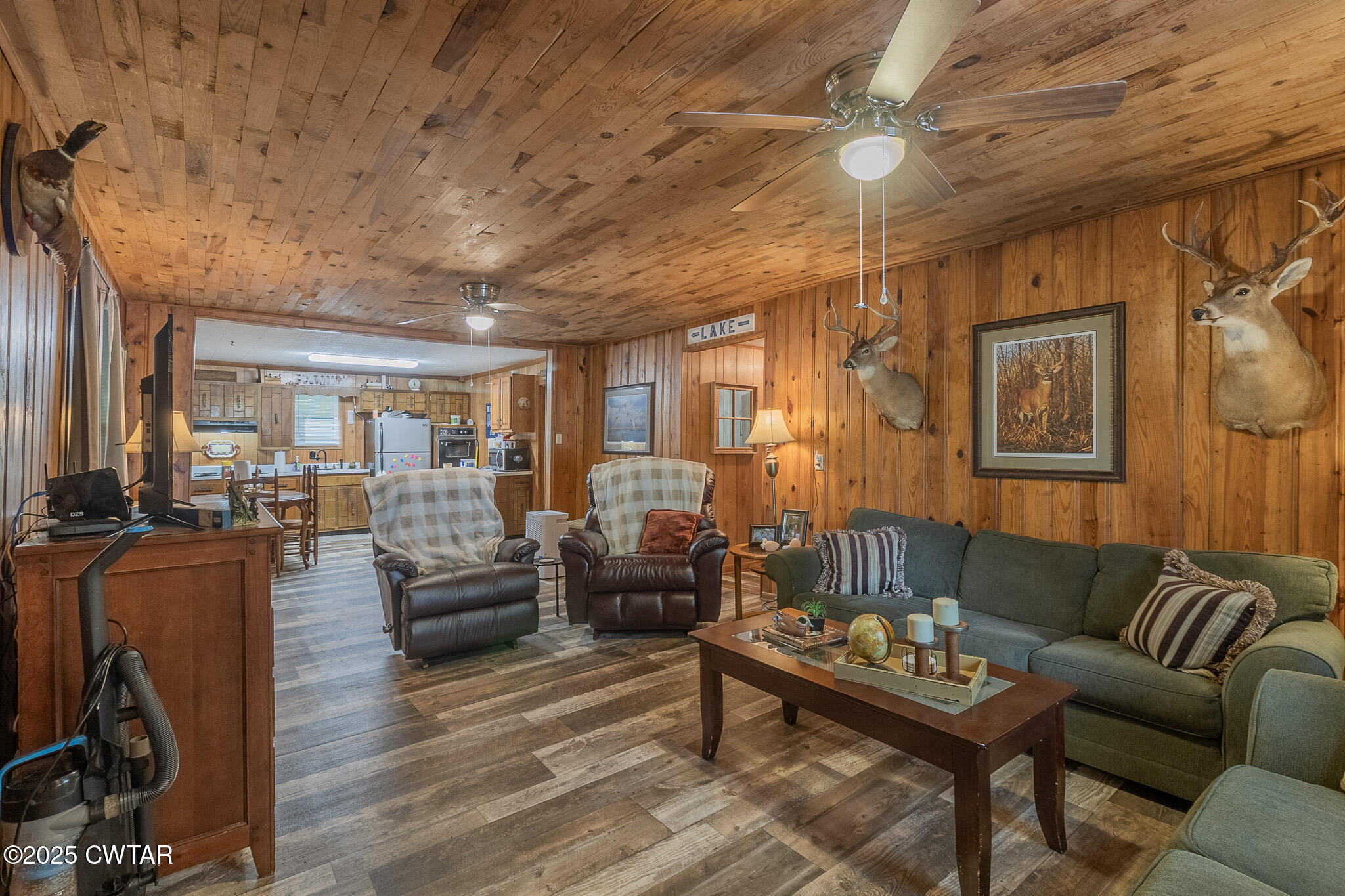 525 Wesley Lake Road Brownsville, TN 38012 - Photo 6 of 21 a living room with furniture a ceiling fan and a rug