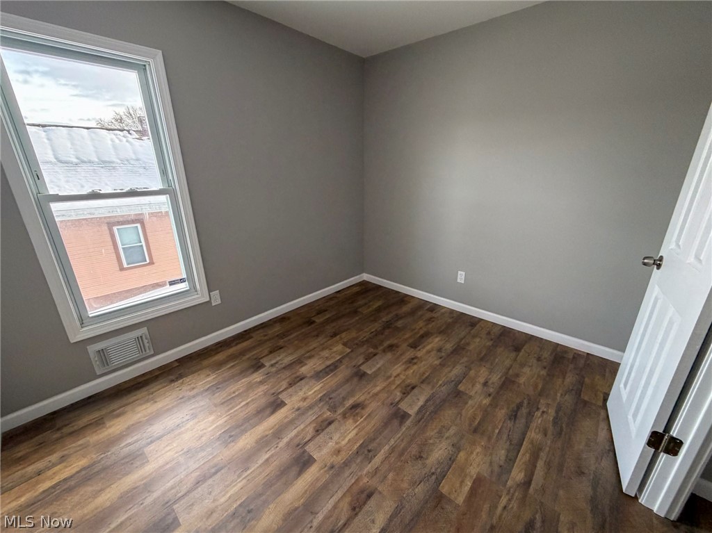 252 State Street Struthers, OH 44471 - Photo 12 of 20