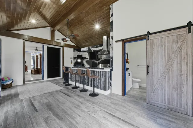 $1,950,000 | 8350 Whispering Oak Way, West Palm Beach, FL 33411