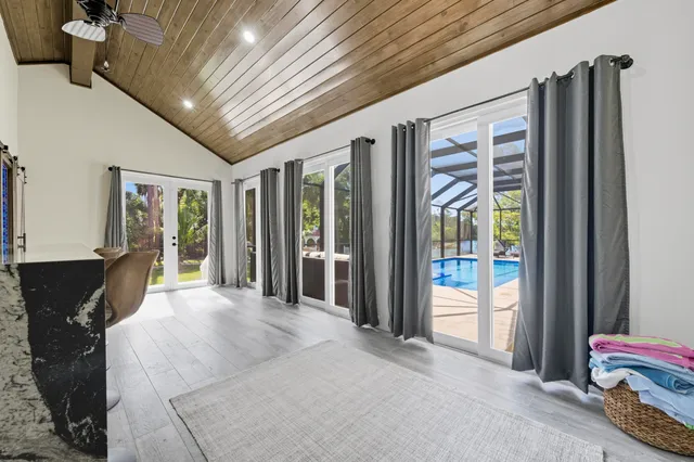 $1,950,000 | 8350 Whispering Oak Way, West Palm Beach, FL 33411