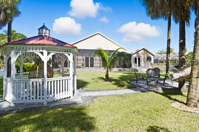 $1,950,000 | 8350 Whispering Oak Way, West Palm Beach, FL 33411