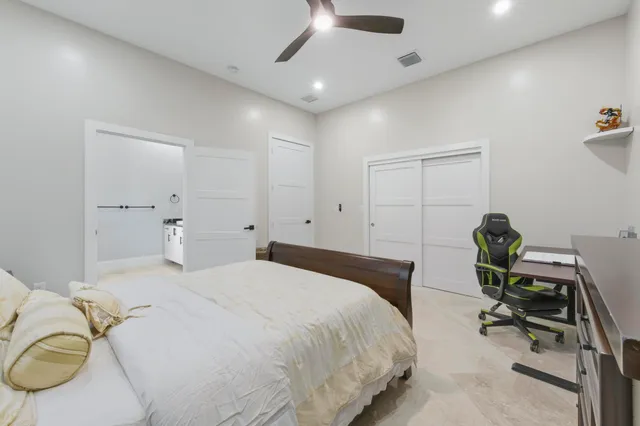 $1,950,000 | 8350 Whispering Oak Way, West Palm Beach, FL 33411