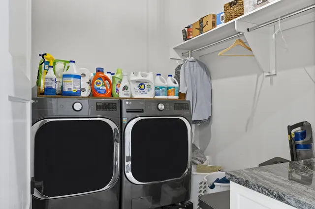 $1,950,000 | 8350 Whispering Oak Way, West Palm Beach, FL 33411