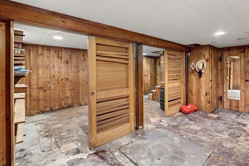 60 Linden Road Melrose, MA 02176 - Photo 23 of 40