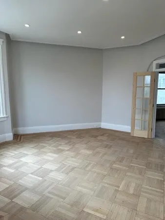$3,350 | 926 17th Street, Unit 2, Union City, NJ 07087