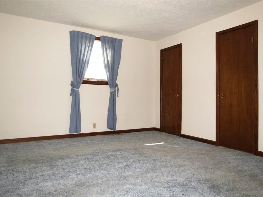 651 Jackson Street Hope, IN 47246 - Photo 10 of 21 Gallery Image 10