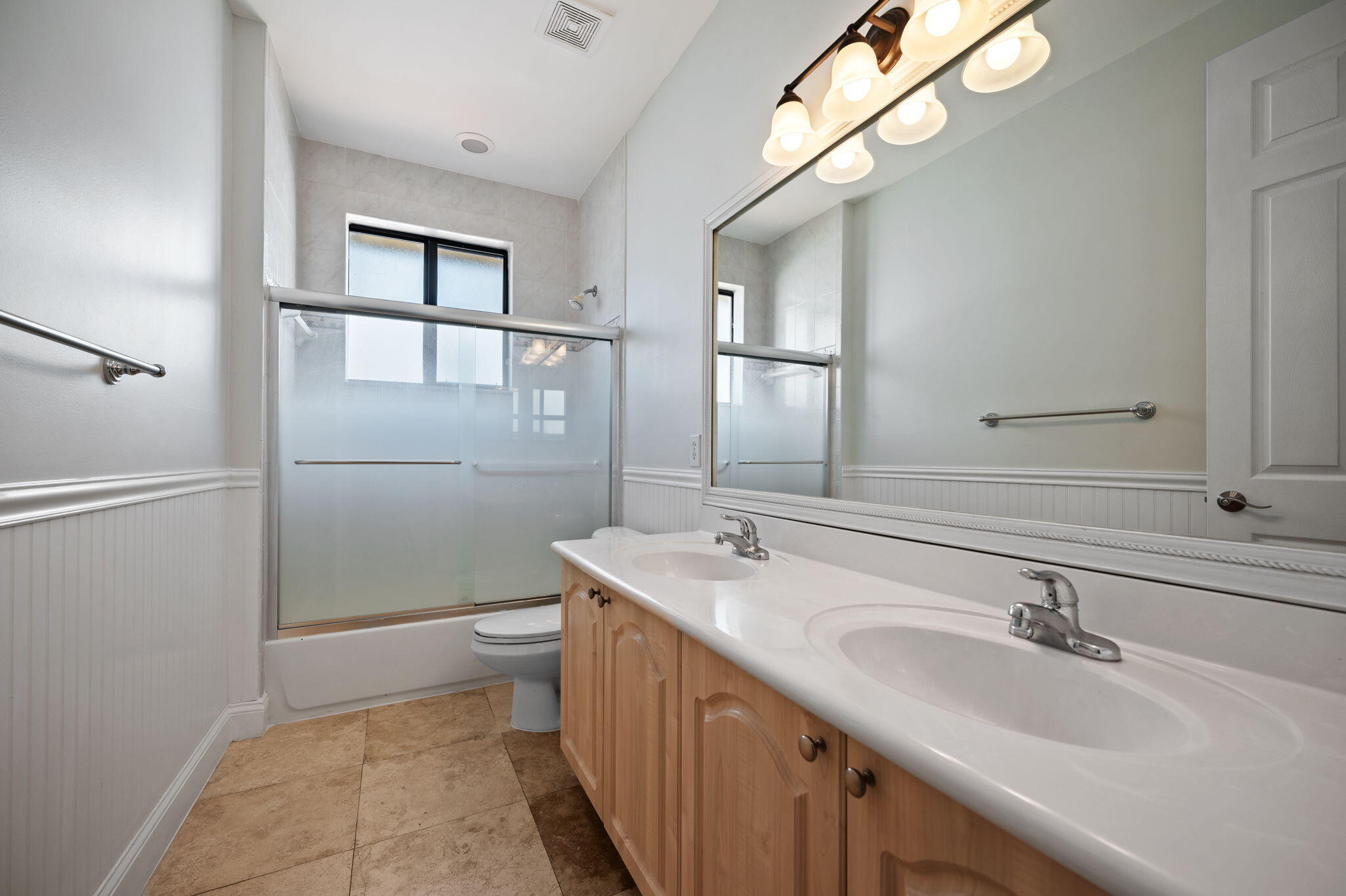 7039 Golf Pointe Circle Tamarac, FL 33321 - Photo 21 of 34 24-web-or-mls-7039-golf-pointe-cir