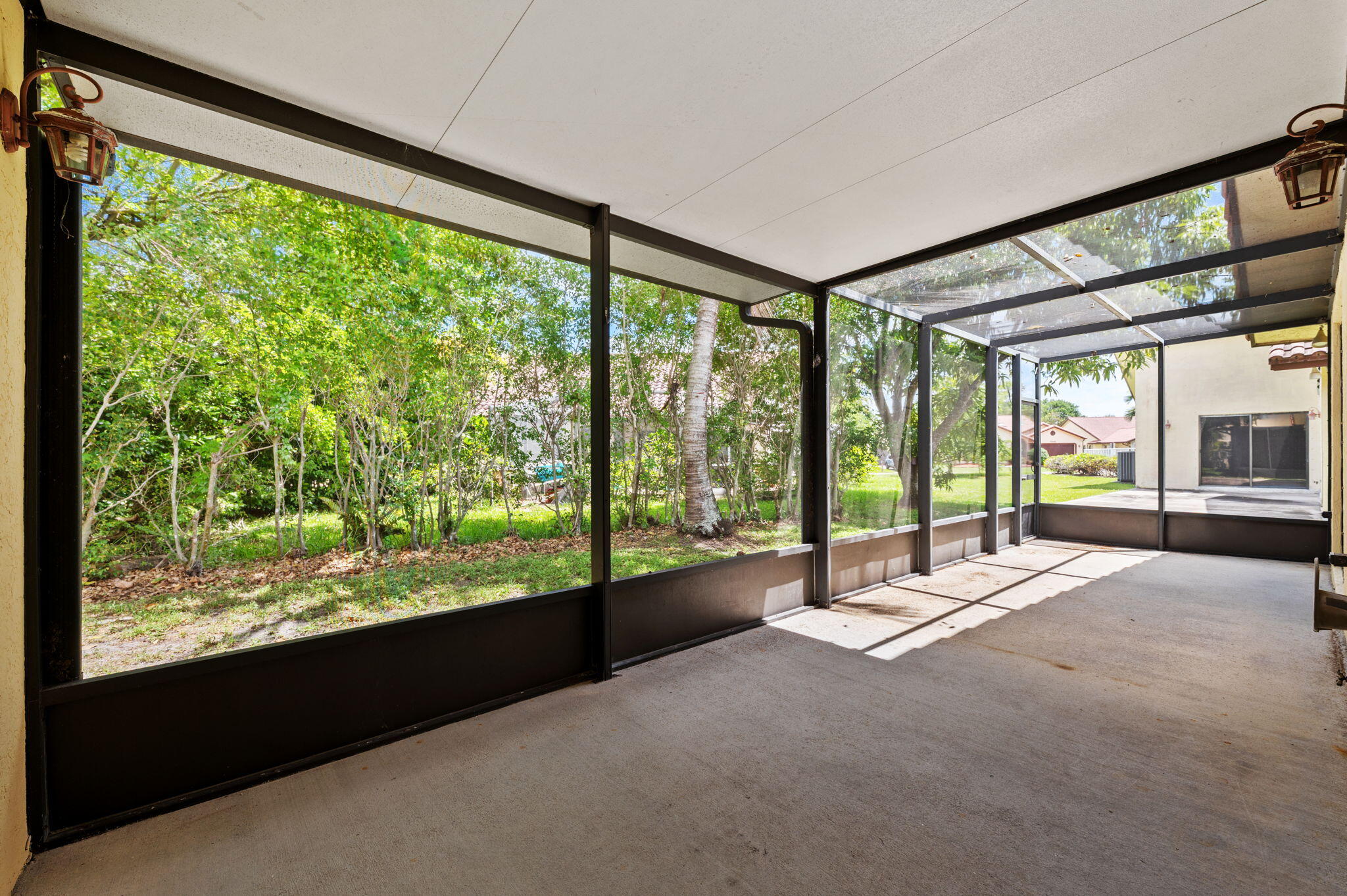 7039 Golf Pointe Circle Tamarac, FL 33321 - Photo 23 of 34 26-web-or-mls-7039-golf-pointe-cir