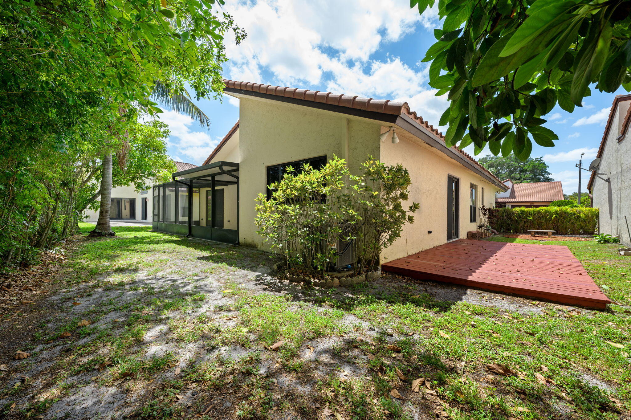 7039 Golf Pointe Circle Tamarac, FL 33321 - Photo 26 of 34 28-web-or-mls-7039-golf-pointe-cir