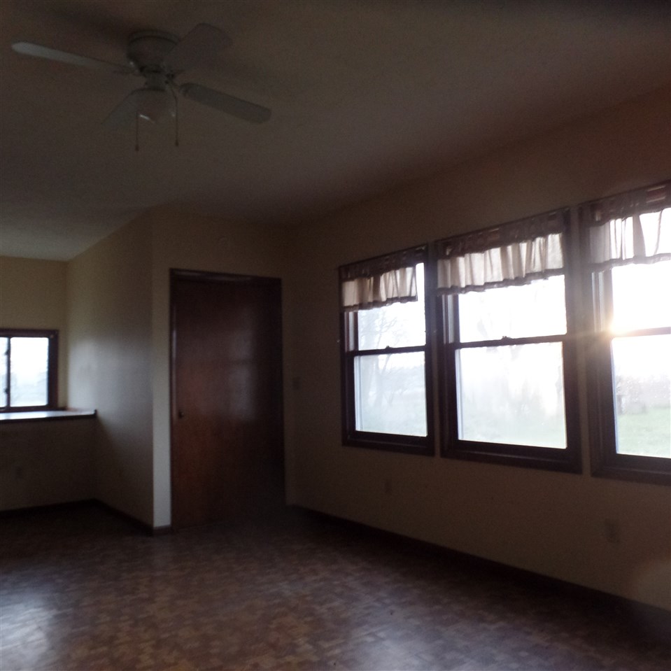 7200 South Mission Road Mount Pleasant, MI 48858 - Photo 5 of 28 1826124-4.JPG