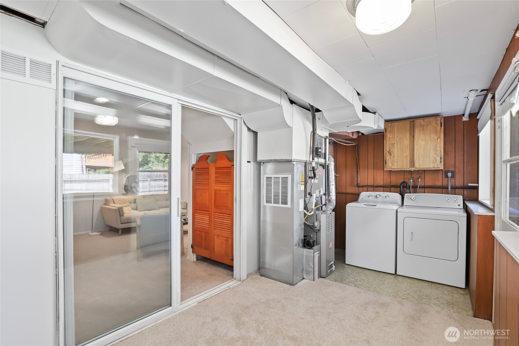2402 Union Avenue Northeast Renton, WA 98059 - Photo 18 of 32 Gallery Image 18