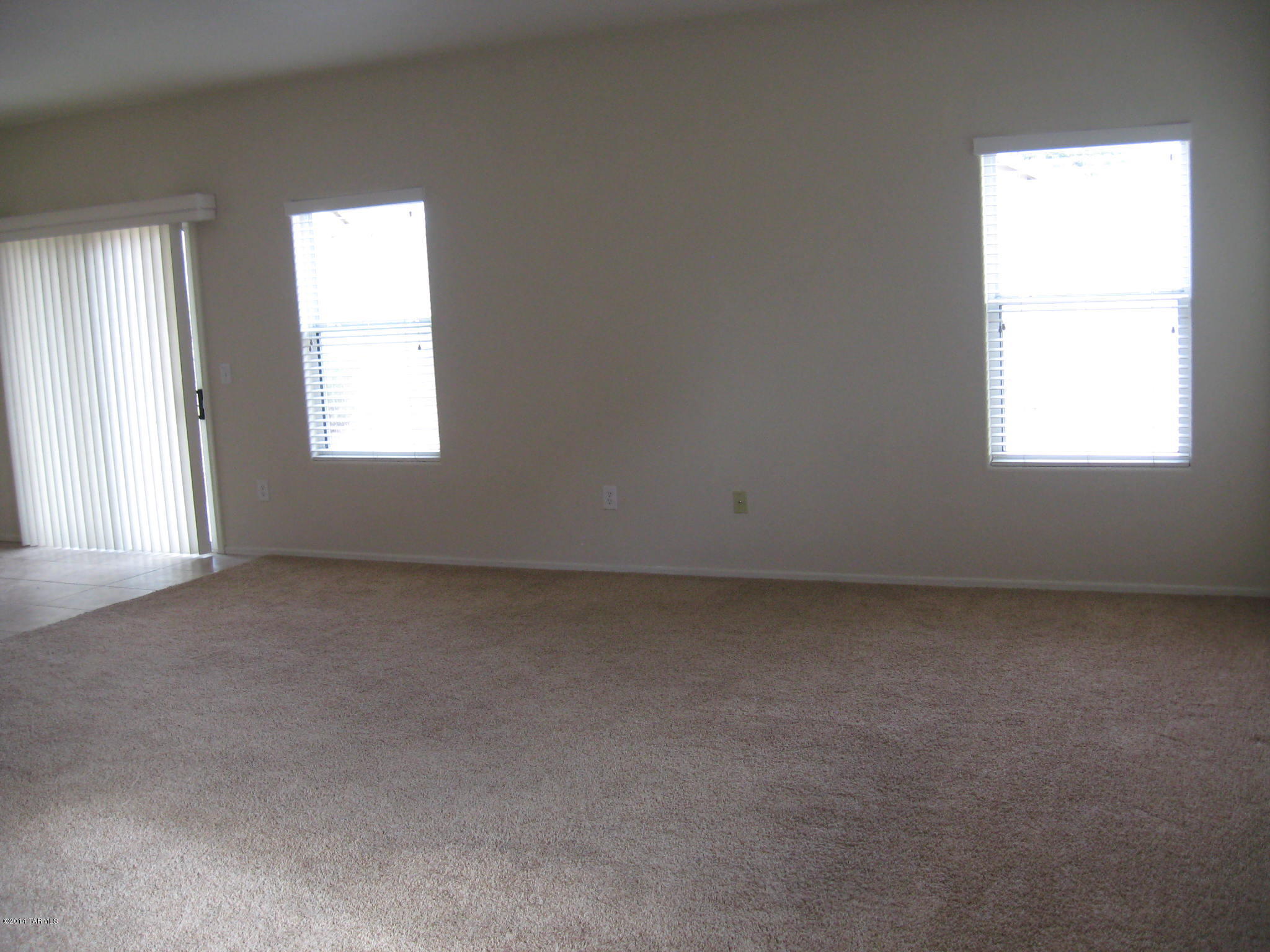 6311 South Sun View Way Tucson, AZ 85706 - Photo 8 of 18