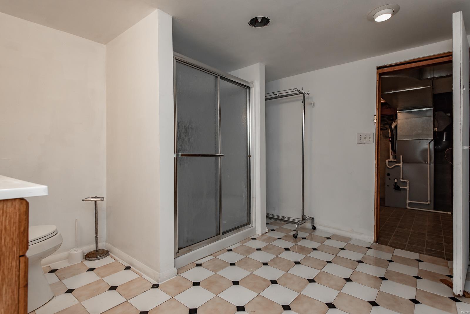 9332 MacKenzie Road St. Louis, MO 63123 - Photo 19 of 28