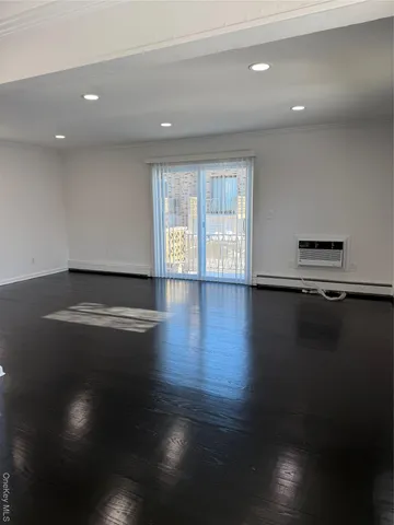 $3,500 | 12 Central Drive, Unit 1, Nanuet, NY 10954