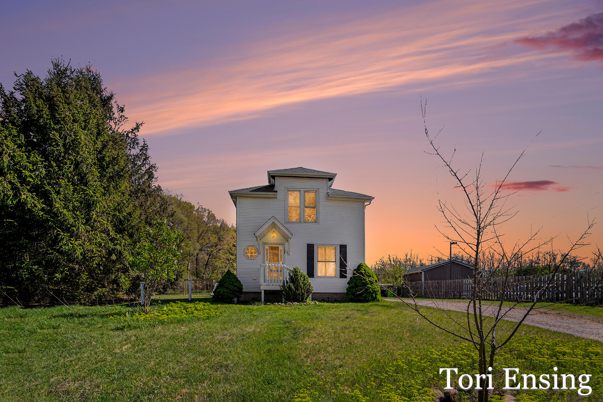 1007 East Kent Road Greenville, MI 48838 - Photo 1 of 21 DSCF1578.jpg_twilight