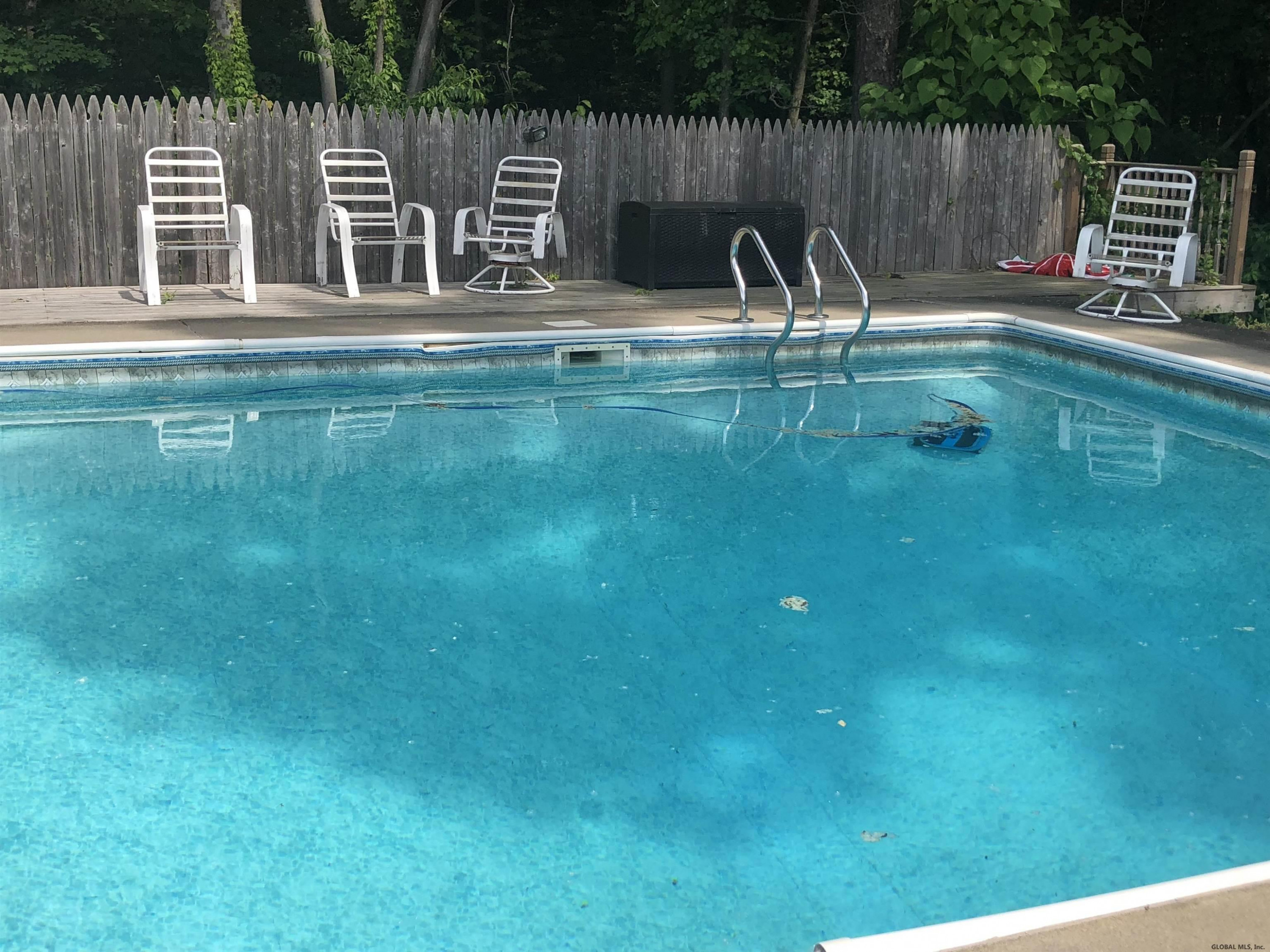 840 Kings Road Rotterdam, NY 12303 - Photo 2 of 8 Photo 2