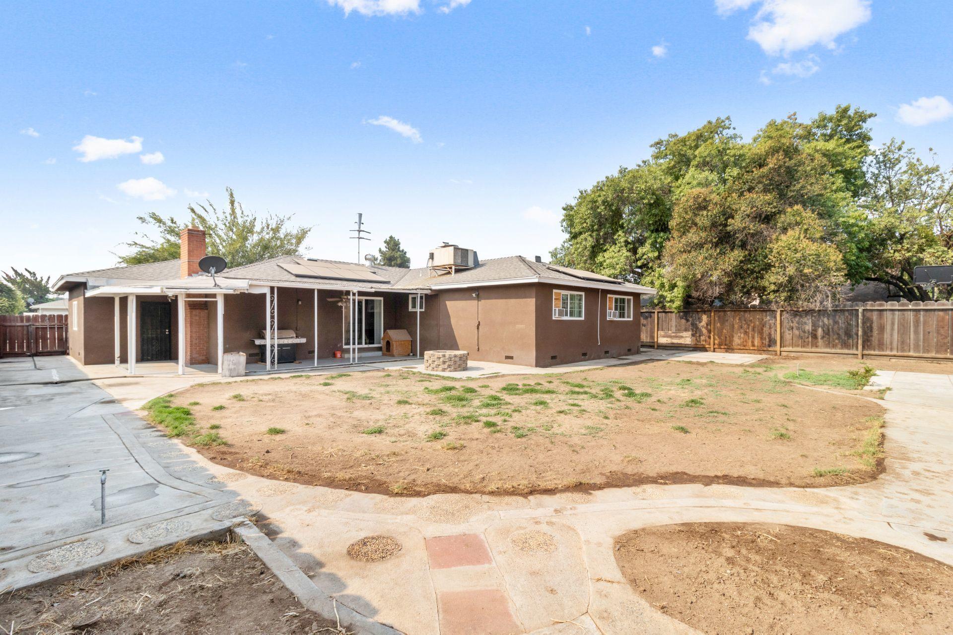 656 East Palm Avenue Reedley, CA 93654 - Photo 19 of 20 19
