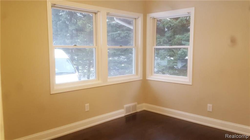 48145 Sugarbush Road Chesterfield, MI 48047 - Photo 9 of 40