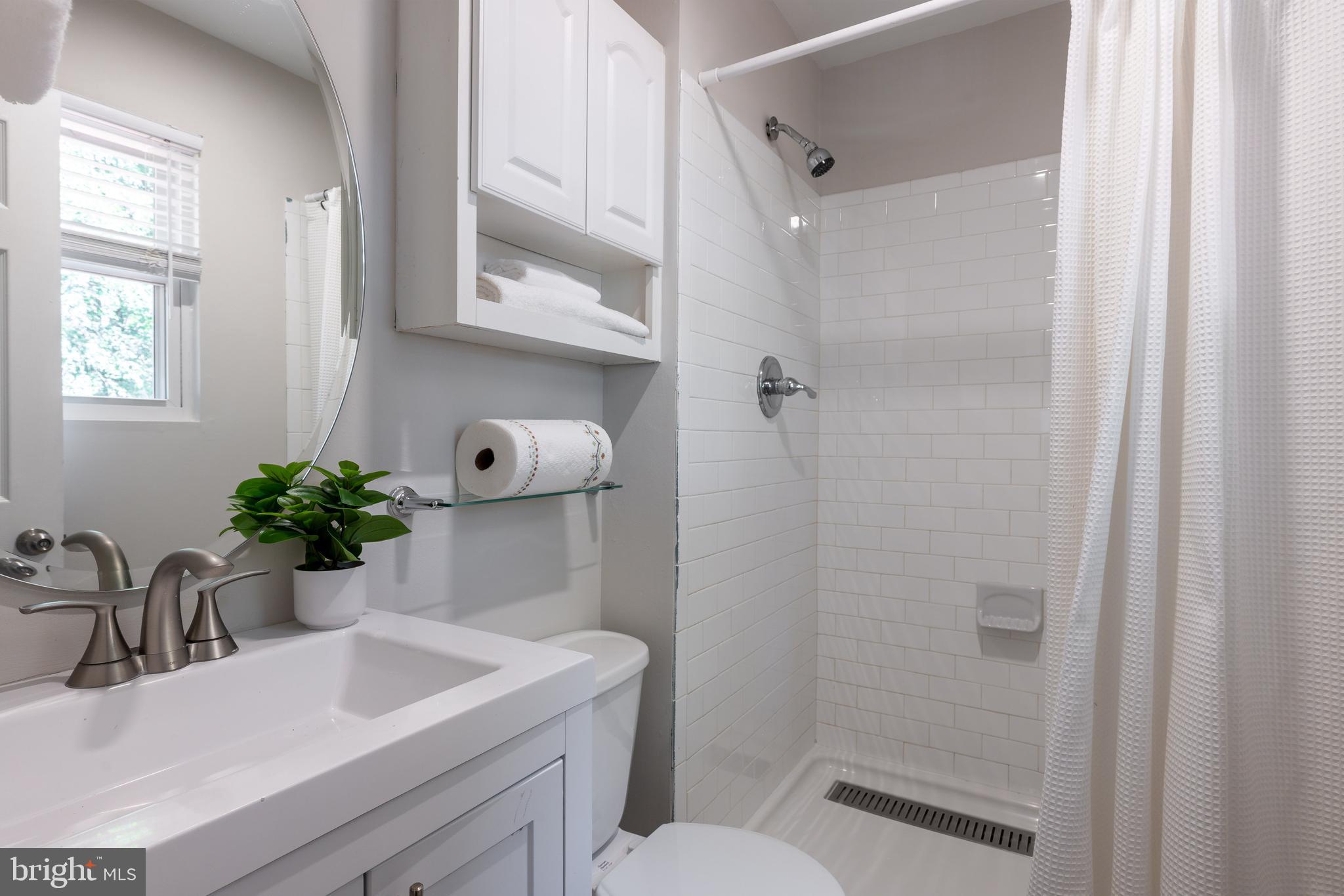 8545 Jenkins Road Pasadena, MD 21122 - Photo 13 of 31