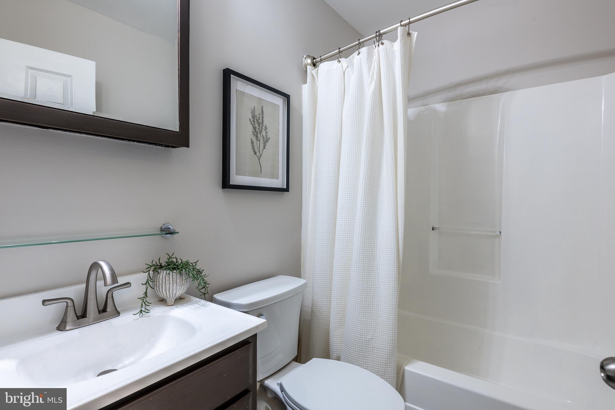 8545 Jenkins Road Pasadena, MD 21122 - Photo 16 of 31