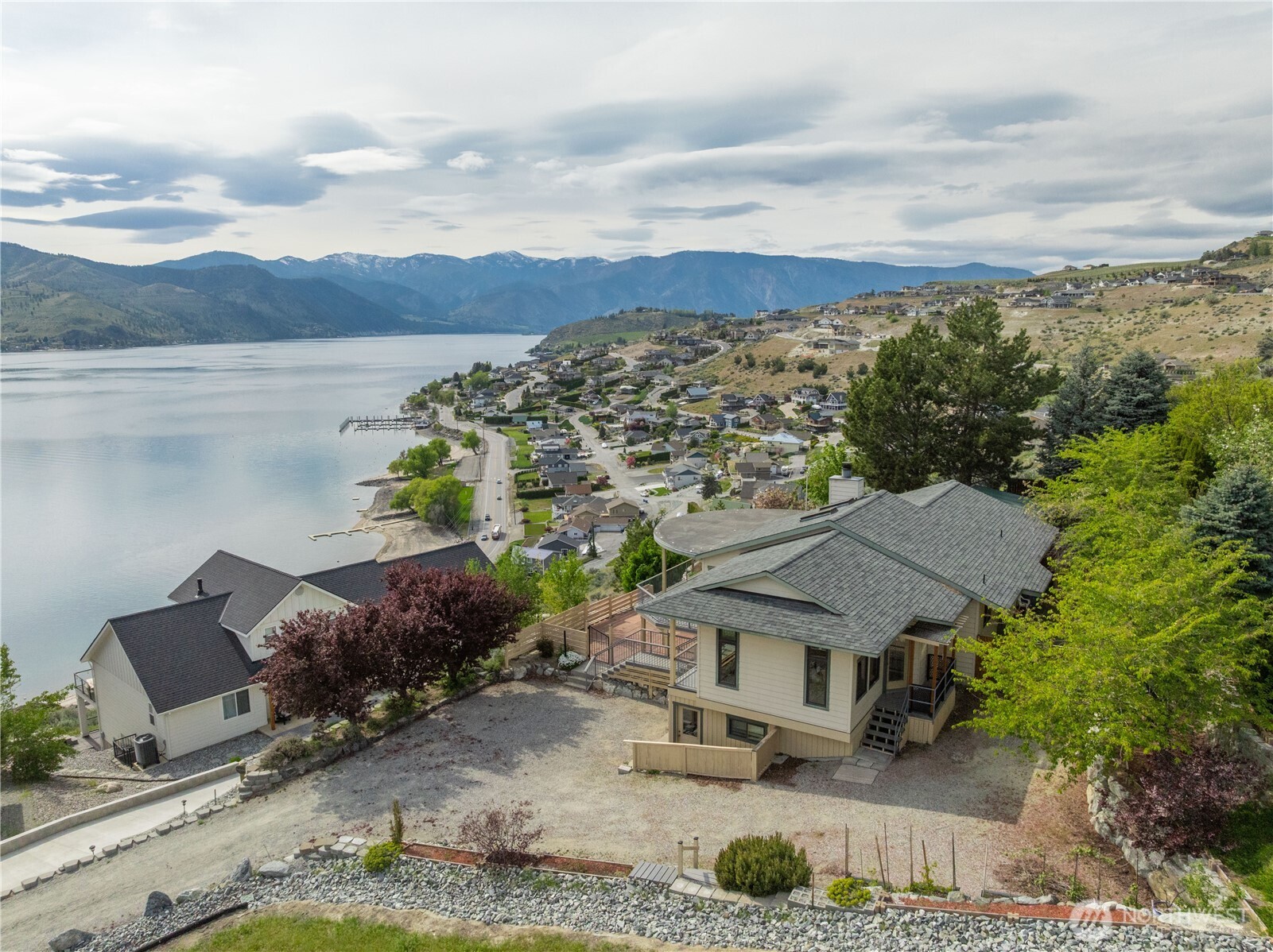 114 Riviera Place Chelan, WA 98816 - Photo 34 of 40 Gallery Image 34