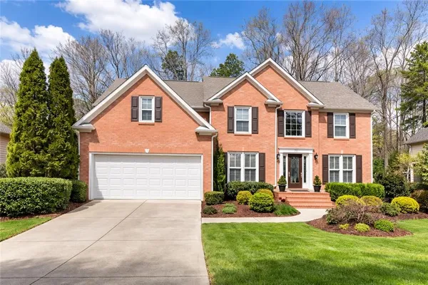 $819,000 | 375 White Rose Trace, Alpharetta, GA 30005