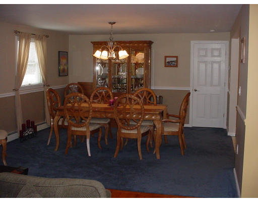 38 Coolidge Road Danvers, MA 01923 - Photo 3 of 8 Gallery Image 3