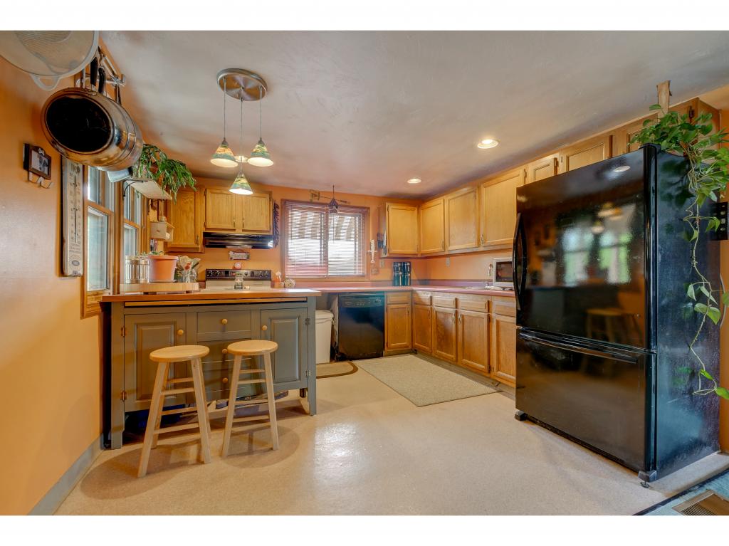 226 Sewalls Falls Road Concord, NH 03301 - Photo 7 of 36
