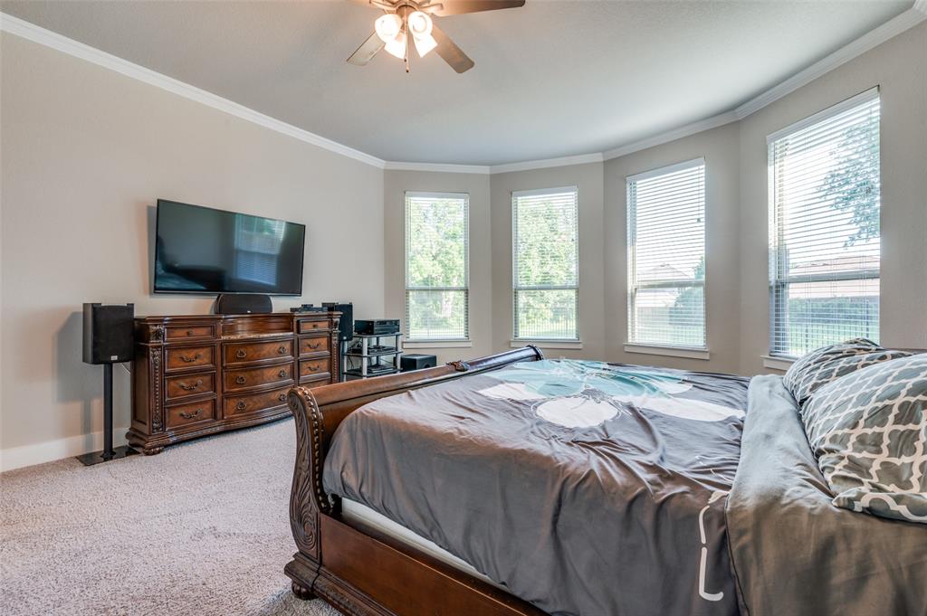 912 Fallbrook Avenue Denton, TX 76210 - Photo 16 of 26